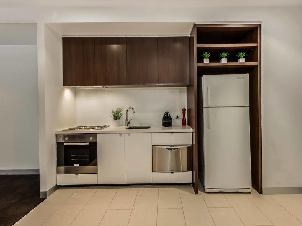 Abc Accommodation- Flinders Street Melbourne Exterior photo