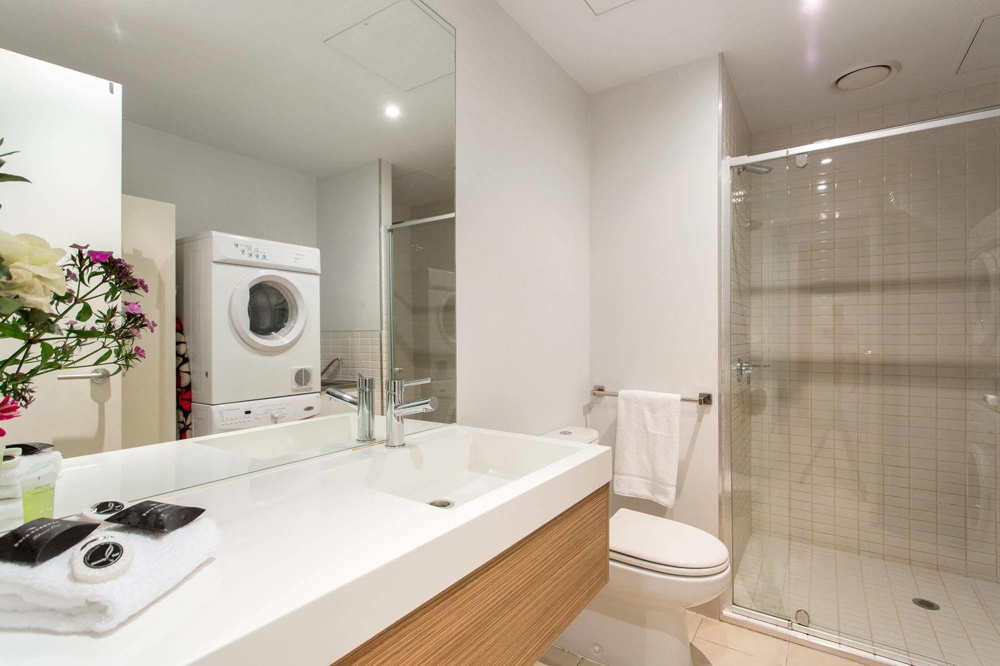 Abc Accommodation- Flinders Street Melbourne Exterior photo
