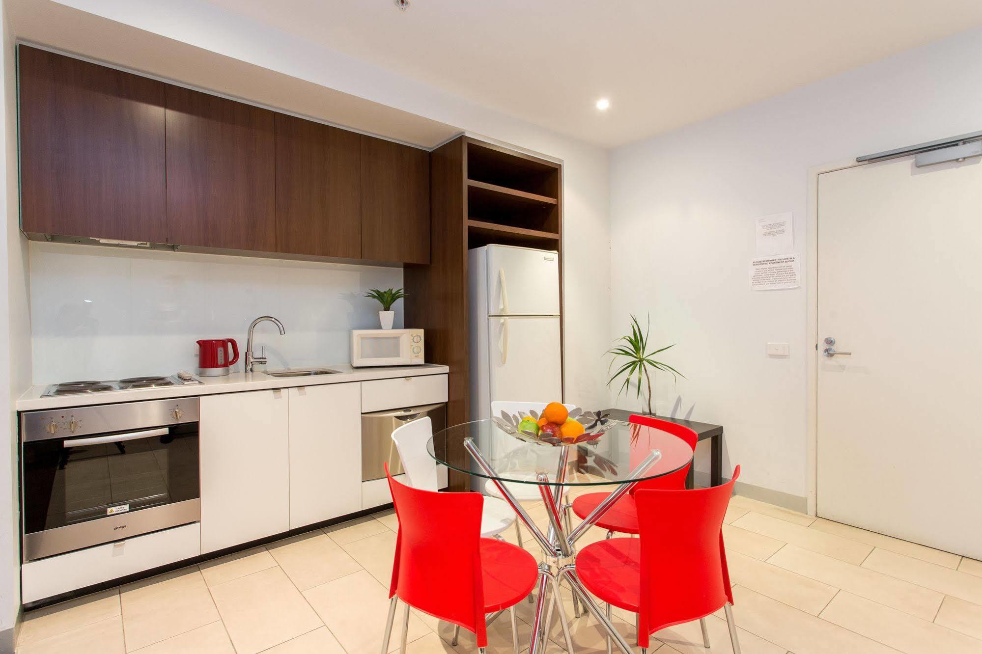 Abc Accommodation- Flinders Street Melbourne Exterior photo